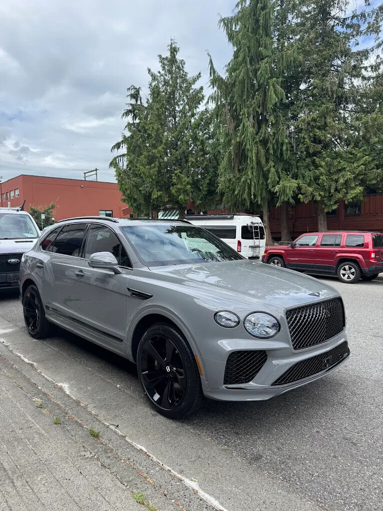Bentley Bentayga SUV in grey after full detail