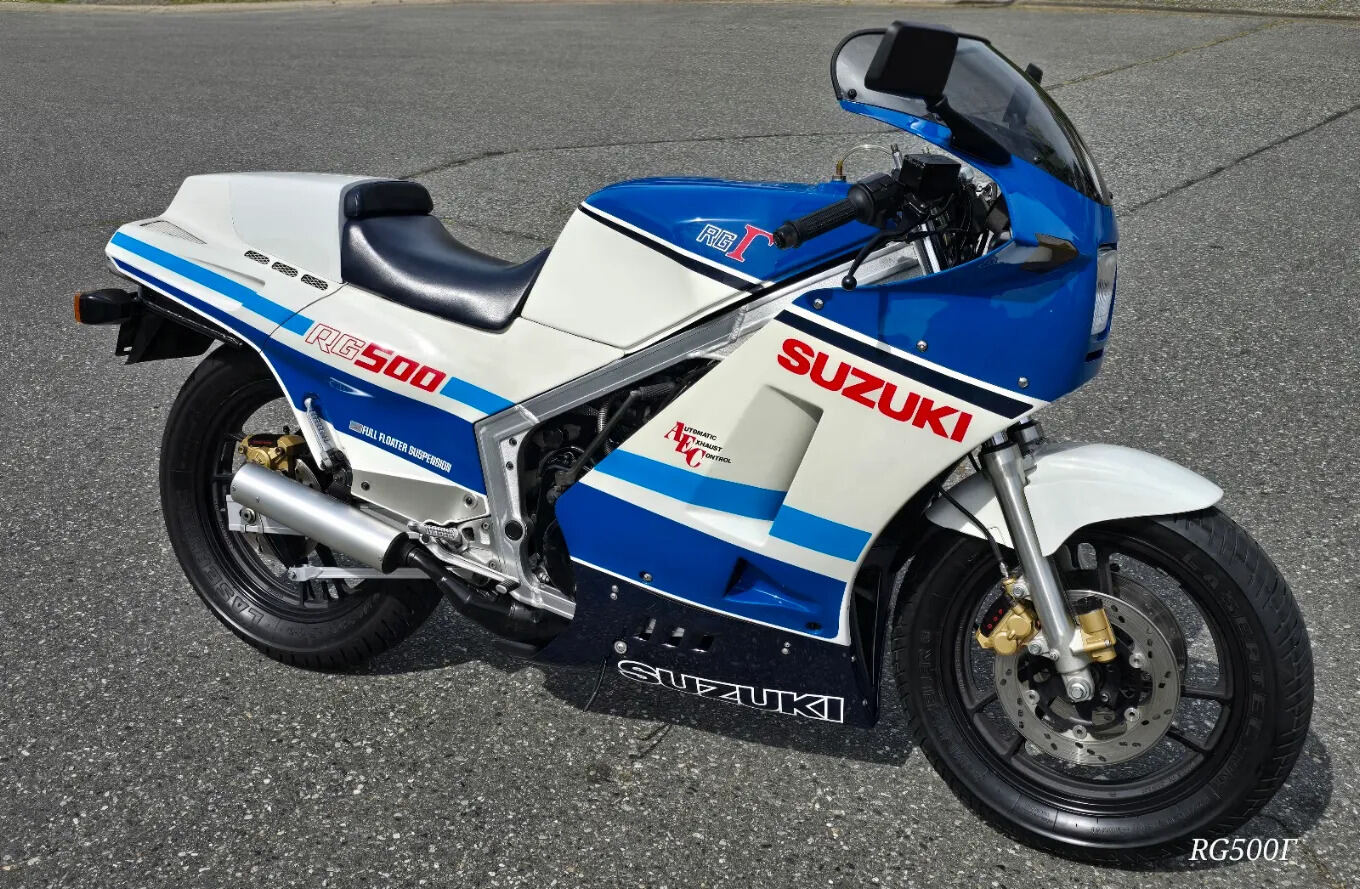 Suzuki RG500 sport bike after full detail